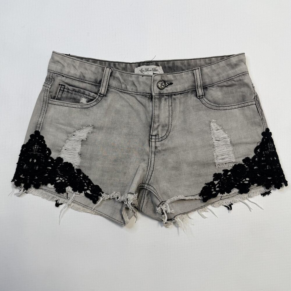 Others Follow Shorts Juniors 7 Gray Distressed Denim Lace Trim Cutoff Frayed Hem